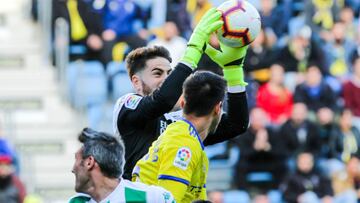 24/03/19 PARTIDO DE SEGUNDA DIVISION  CADIZ  -  CORDOBA  CARLOS ABAD