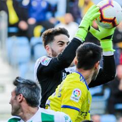 Carlos Abad renovará para marcharse al fútbol griego
