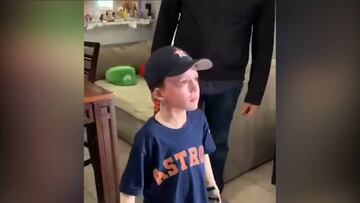 El tierno gesto de José Altuve con este pequeño fan de Astros