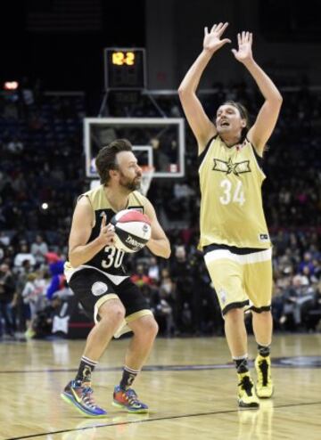 Jason Sudeikis y Win Butler 