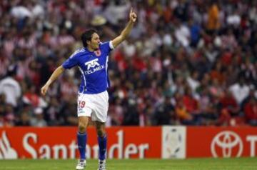 27 de julio de 2010: Universidad de Chile empata 1-1 ante Chivas de Guadalajara como visita, por semifinales de Copa Libertadores. El gol lo marc&oacute; Rafael Olarra.