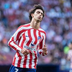 La eterna crisis de João