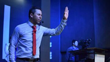 El exvolante hondure&ntilde;o dedic&oacute; 16 a&ntilde;os de su vida al f&uacute;tbol, pero tras dejar las canchas cambi&oacute; dr&aacute;sticamente el rumbo de su vida. Hoy es pastor cristiano.