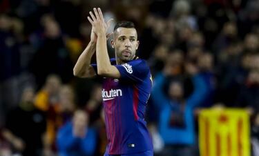 Barça sweating over Jordi Alba fitness ahead of Clásico