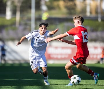 Jesús Fortea, contra el Stuttgart en la Youth League. 