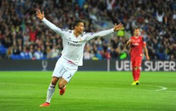 Cristiano Ronaldo (Portugal) - Real Madrid.