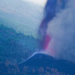 El dióxido de azufre del volcán de La Palma llegará a la Península en los próximos días