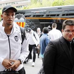 Aderllan deja de ser oficialmente jugador del Valencia