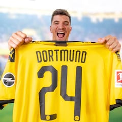 Oficial: Meunier, al Dortmund