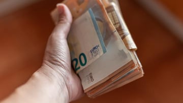 Le hacen un Bizum de 20 euros por error, se lo queda y ahora le toca pagar 10 veces más por apropiación indebida