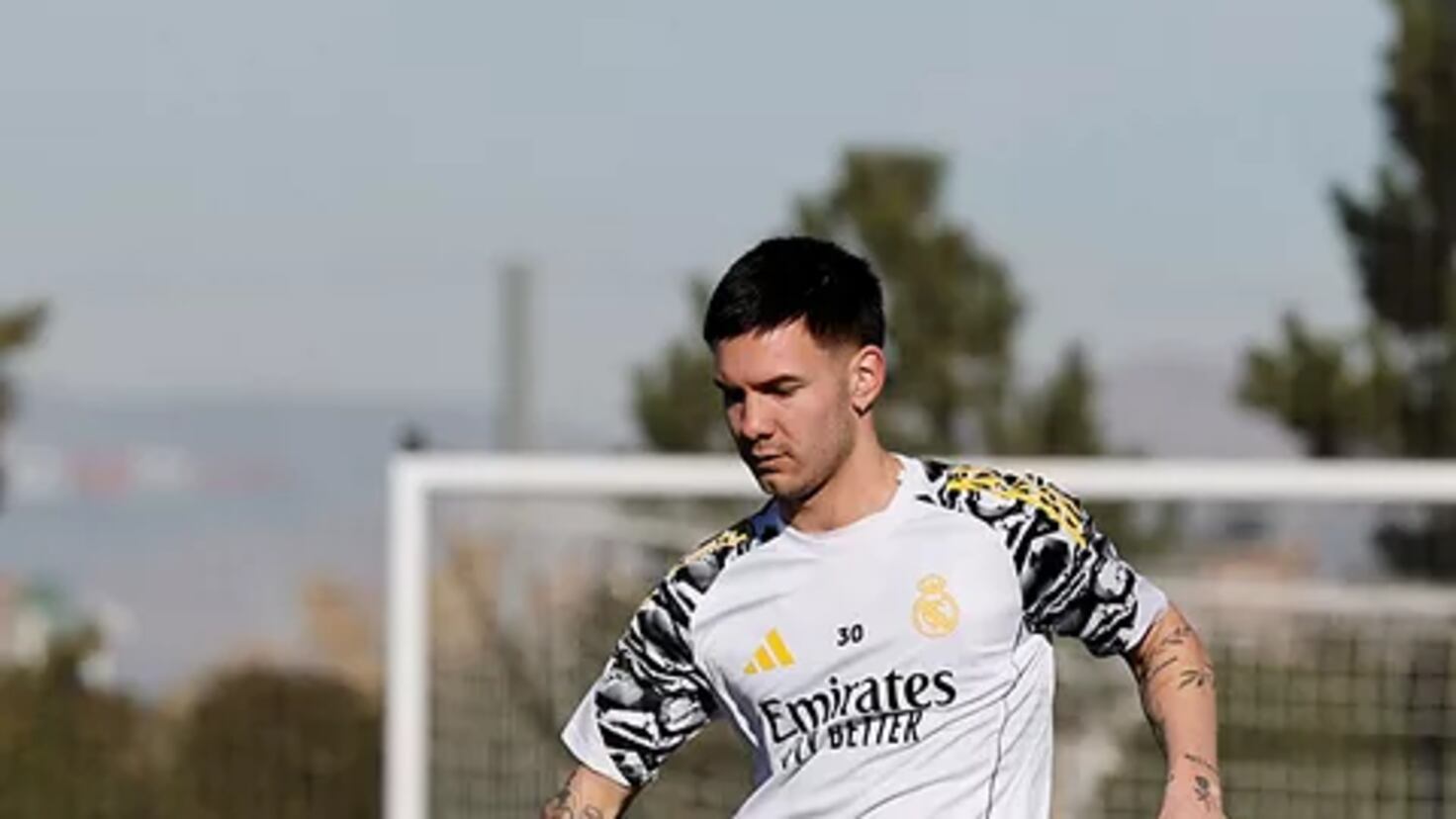 Mastantuono apunta a Montilivi