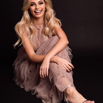 Karolina Bielawska se ha proclamado Miss Mundo 2021 en una gala celebrada en Puerto Rico.