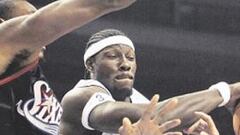 El mejor Billups lidera a unos Pistons desatados