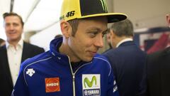 Valentino Rossi, en la presentaci&oacute;n del equipo Yamaha. 