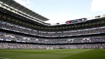 Una panorámica del Bernabéu, repleto de aficionados, en esta Liga.