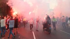 Universitario condena el comportamiento de sus hinchas