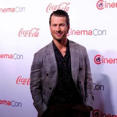 Glen Powell estuvo a punto de arruinarse antes del estreno de ‘Top Gun: Maverick’
