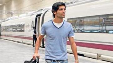 <b>HUBO RESOLUCIÓN. </b>Lafita, a su llegada a Zaragoza.