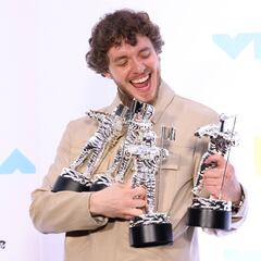 Who were the winners at the 2022 MTV VMAs? See the Complete Winners List