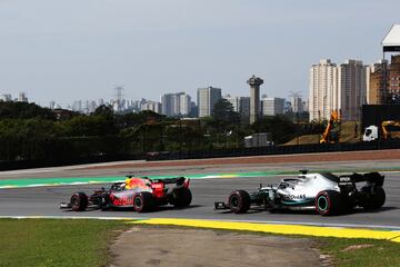 Max Verstappen y Lewis Hamilton. 