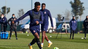 Yoel Bárcenas regresa a Oviedo con el cartel de revulsivo