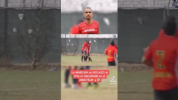 ¡Hasta en el llano le dan con todo! Así fue el golazo que le marcaron al ‘Pollo’ Saldívar