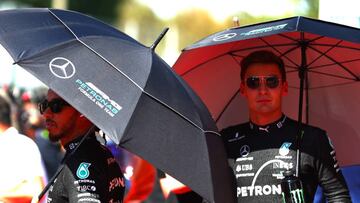 Hamilton y Russell en la parrilla de salida del circuito de Monza para el GP de Italia.