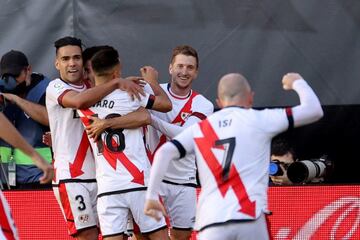 El Tigre fue una de las figuras en Vallecas ante el Cádiz. Marcó un gol con derecha en los minutos finales del primer tiempo. 