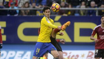 Ruben Cruz durante un partido contra el Mirandés.