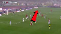 El espectacular pase que sólo Hazard pudo imaginar