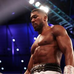 Boxing: Fury says he was "wounded" by Joshua's defeat to Usyk