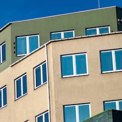 Una viuda hereda un piso, baja la guardia ante la empresa de reformas y cae en la trampa de los 30.000 euros