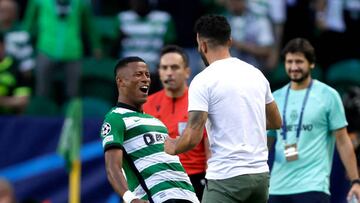 Sporting vence a Tottenham con dos goles en tiempo de adición