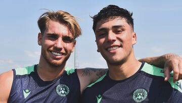 “Pizarro es mi hermanito, somos de la misma comuna y me ha invitado a Italia...”