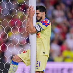 Henry Martín en duda para el Clásico contra Chivas