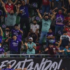 Más de 312 mil personas regresaron a los estadios en Liga MX