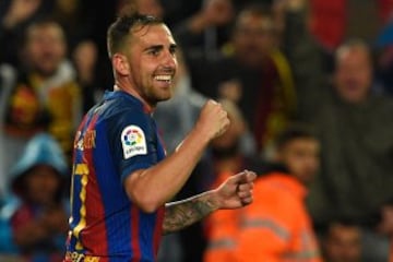 Alcácer celebra el 7-1.