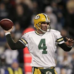Brett Favre contempla volver como coach o gerente