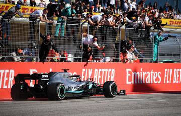 Sexto título mundial para Lewis Hamilton. El inglés quedó segundo en el GP de Estados Unidos en donde ganó Valtteri Bottas, segundo en la clasficación de pilotos. 