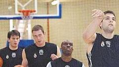 Enfermería madridista: entra Bullock, sale Bennett