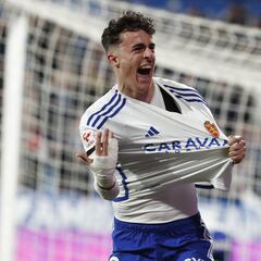La renovación de Alejandro Francés, prioritaria para el Zaragoza