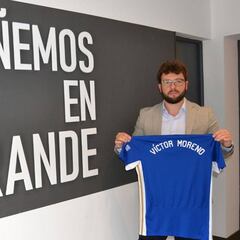 El Marbella presenta a Víctor Moreno y Cubillo deja de ser entrenador