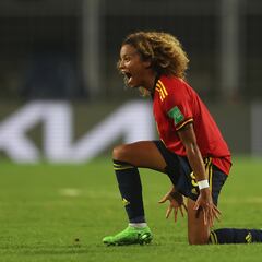 Vicky López continues to break Barcelona records at the Camp Nou