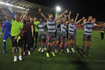 Los jugadores del equipo nazarí­ celebraron el ascenso a Primera.