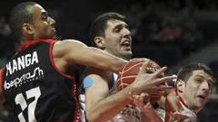 El Manresa paga los platos rotos del Real Madrid