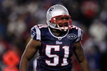 El linebacker de los Patriotas de Nueva Inglaterra es otro de los que dijo adiós a esta temporada. Finalizó con 11 capturas y 3 intercepciones su carrera.