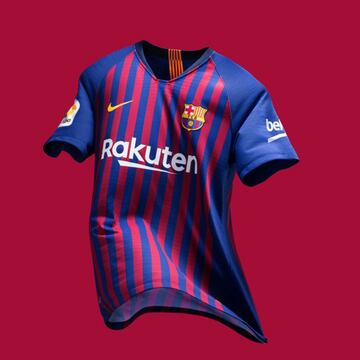 El Barça presenta la equipación para la temporada 2018/19