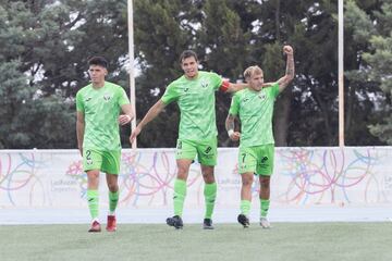 Los jugadores del Leganés B festejan un gol en la fase de ascenso.