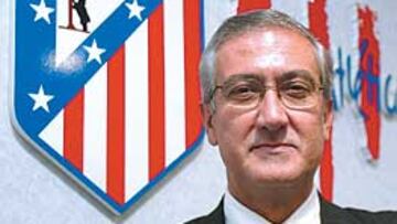 <b>CONTENTO.</b> Manzano y el Atlético están contentos del trabajo realizado y renovarán por una temporada.