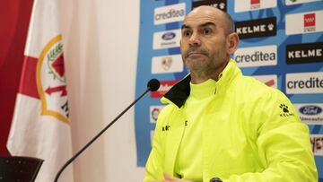 Paco: "La marcha de Embarba ha sido una hostia con la mano abierta y sin verla venir"